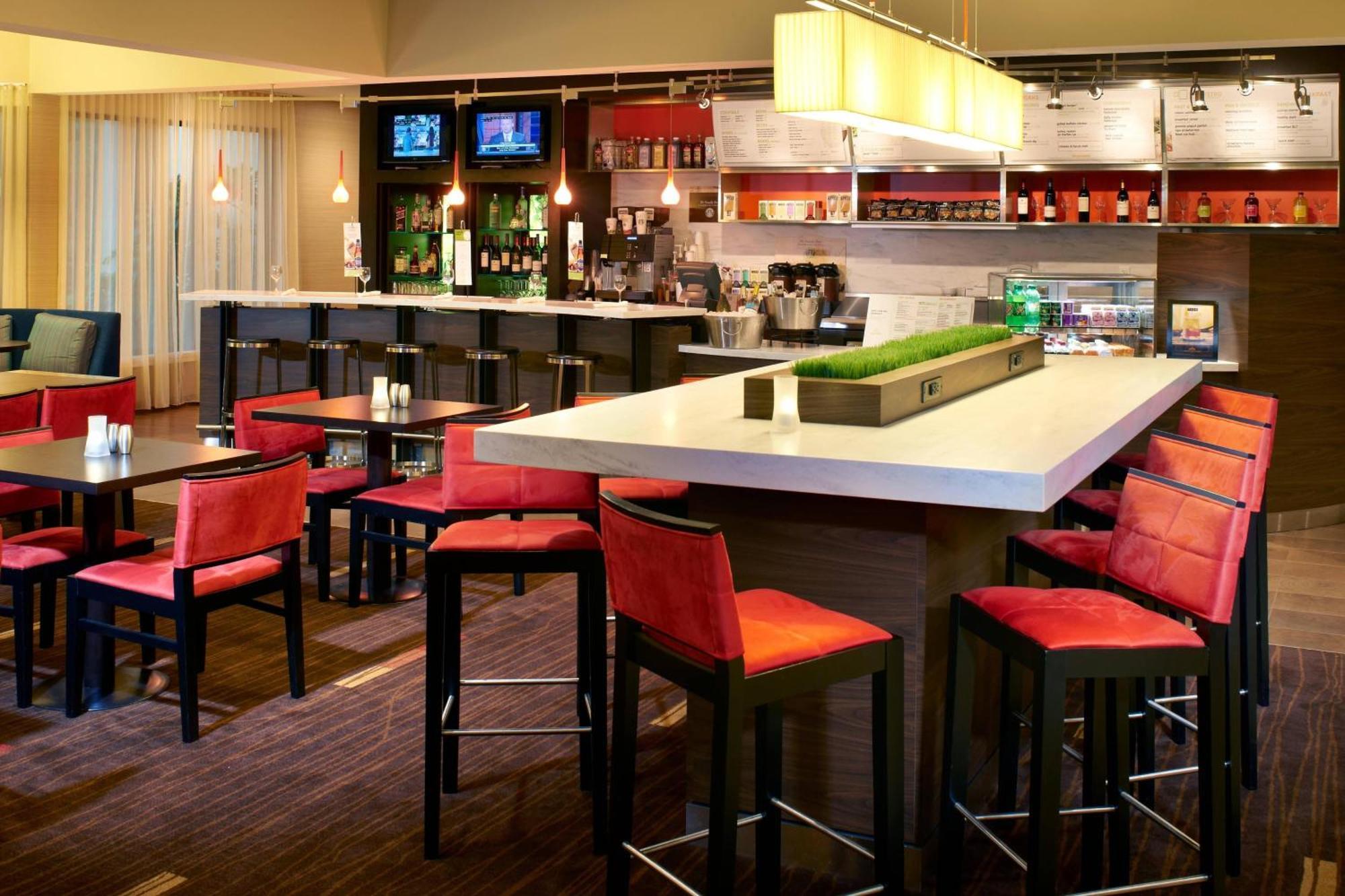 Hotel Courtyard By Marriott Lexington North Restaurant photo